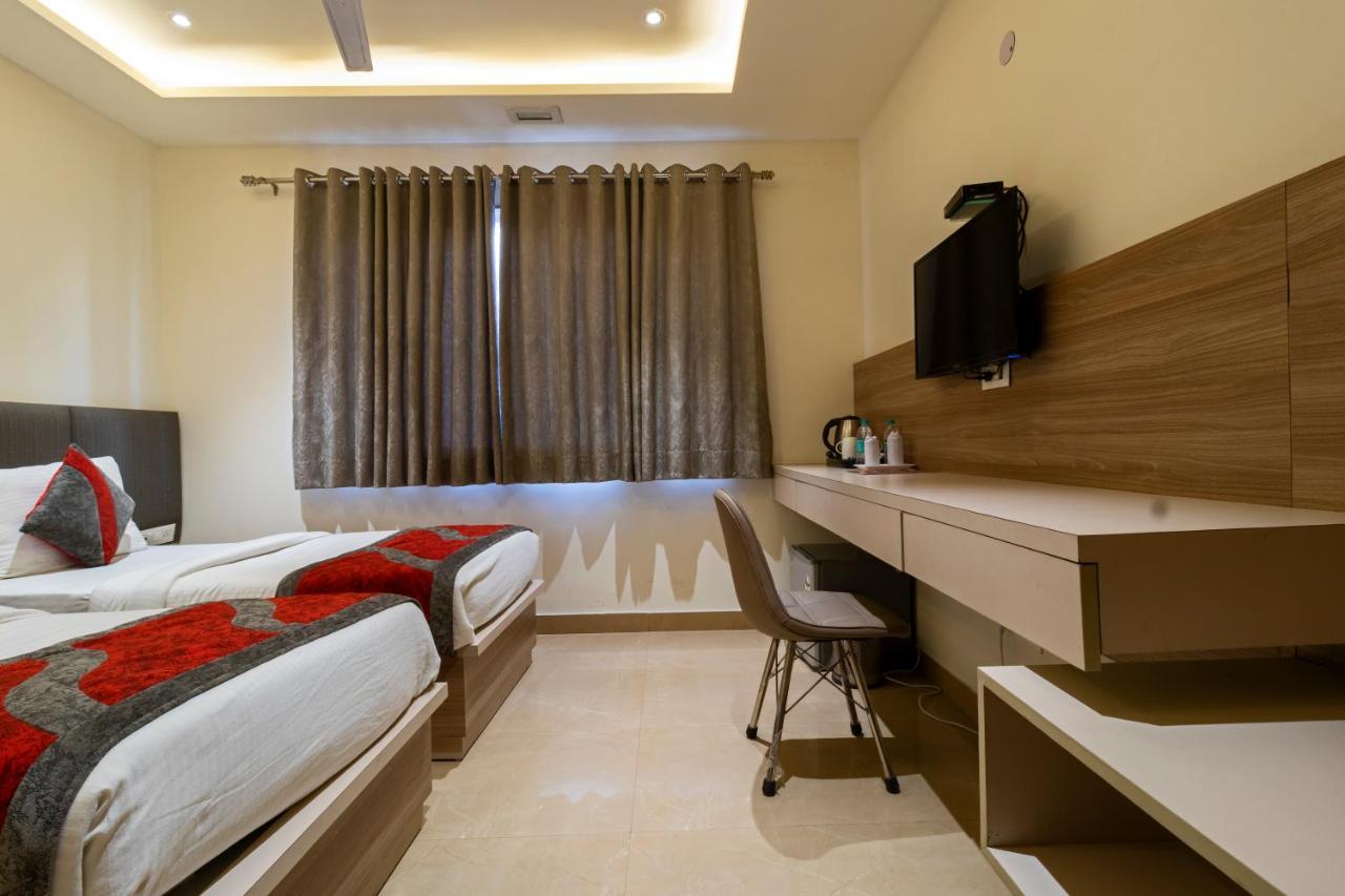 Tripple Tree - Karol Bagh Hotel